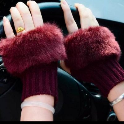 Women Gloves Plush Faux Knitting Wool Keep Warm Fashion Short Mitten Fingerless Girl Half Finger Winter Warm Glove